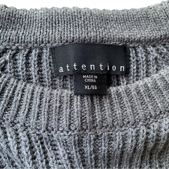 Attention Boxy Ribbed Knit Zip Side Slits Pullover Sweater Gray Size XL - Picture 4 of 5